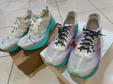 xtep running shoes