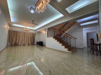 3 balconies🔥Spacious, Duplex, Partial Furnished, Near LRT @ Seri Maya