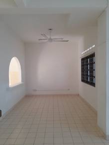 Taman Bukit Kempas Double Storey House For Rent