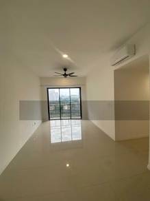 Savvy Riana Dutamas 3 Room with balcony unit/full aircond/savio/tuan 2