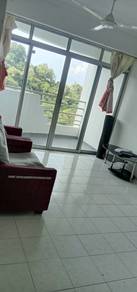 U-Garden Condo Glugor 850sqft 3-Bedrooms Partly Furnished 1-Carpark