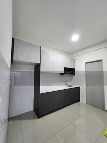 Laman Sari Residence 3 Room with aircond 1,Batu caves condo/jl99 condo