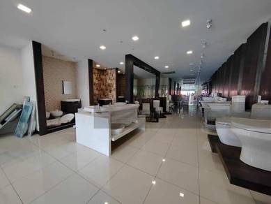 Good Location Renovated Shoplot Facing Main Road with High ROI
