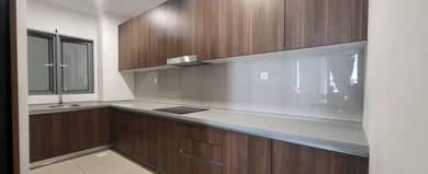Fully Furnished include 2-Carpark.