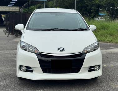 Toyota WISH 1.8 S (A)