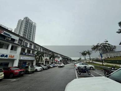 Eco Botanic 3 Storey Shoplot Facing Main Road