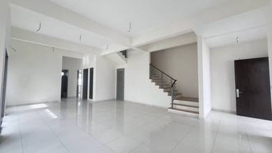 Taman Semanja Kajang Basic Unit 2 Storey Semi D for sale
