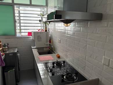 The Rise Collection 3 Condo *FULLY RENO 3-Bedrooms 1000SF 2-C/Carparks