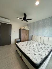 Suasana Suites Medium Room Walking Distance To CIQ (5Mins+-)