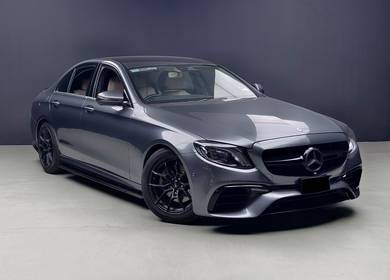 E200 AMG Convert E63 DigitalMeter QuadExhaust