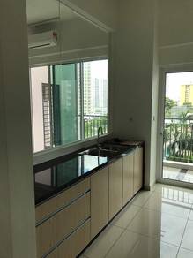 Imperial Residence Condo Sg Ara 1100sqft Partly Furnished 2-C/Carparks