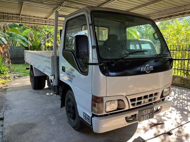 Hicom 2.5 ton 2003 Lorry - Low Mileage, One Owner!