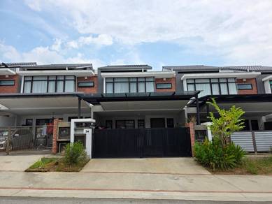 BEAUTIFUL Intermediate Double Storey Elmina Valley 3, Seksyen U15 Shah