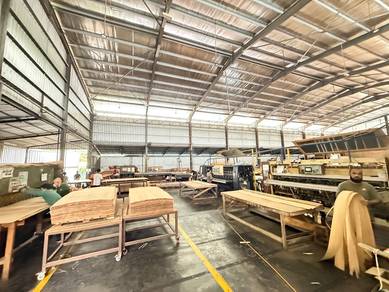 2 adjoining unit 1 Storey factory/warehouse @ Mantin