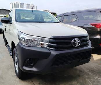 Toyota HILUX Single Cab 2.4 MT