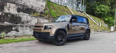 Full Spec Land Rover DEFENDER 110 2.0 P300 Se