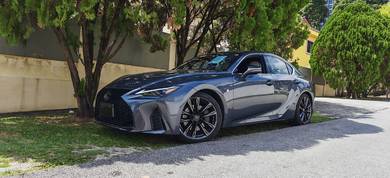 km Lexus IS300 2.0 F-SPORT (A)