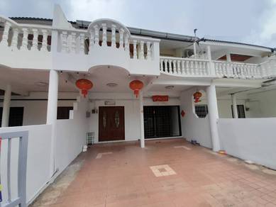 For Sale Pengkalan Barat, 2 Storey Terrace House, Nearby to Station 18