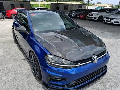 Volkswagen GOLF R