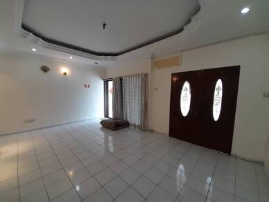 For Sale Pengkalan Barat, 2 Storey Terrace House, Nearby to Station 18