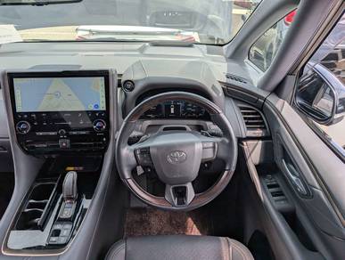 Toyota VELLFIRE 2.4 Z PREMIER (A)