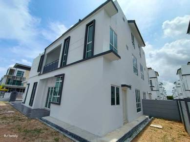 3 Storey Semi D Klebang Utama
