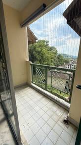Ada lift renovated & corner unit