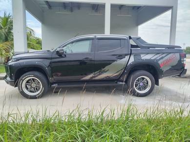 Mitsubishi TRITON 2.4 VGT ATHLETE  (A)