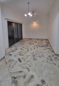 Selayang Taman Intan Baiduri @ Batu Caves 2 Storey Terrace House