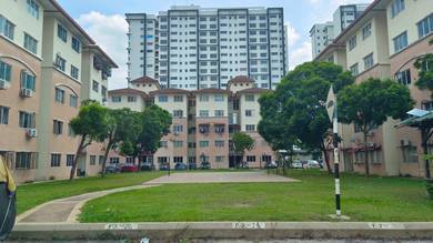 Teratai Apartment Kajang 3R2B1CP F/F Bukit Angkat Balakong Taman Suter