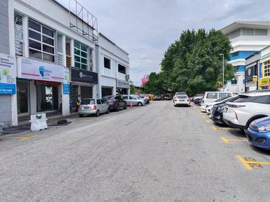 (End Lot) Freehold 2 Storey Shoplot @ Taman Dutamas Balakong for SALE