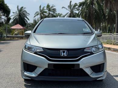 Honda JAZZ 1.5 E (A)Push Start