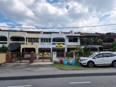 Subang Jaya ss15 2sty house face Subang Parade