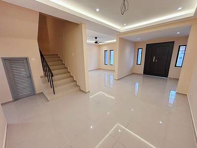 Taman Perling Jln Belibis 10 Double Storey Fully Renovated Bukit Indah