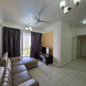 Putra Place, partially furnished with 2 parking lots for rent