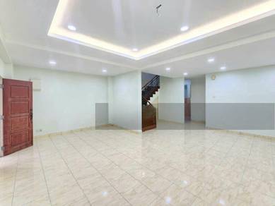 Gated Guarded 4 Rooms Double Storey Terrace