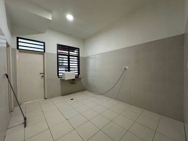 Bandar Dato Onn @ Perjiranan 12 Double Storey Terrace Nr Mount Austin