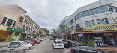 wangsa delima 4 sty shoplot with lif . 24x80 . non bumi . wangsa maju