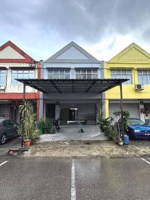 Puteri Wangsa Shoplot Ground Floor / Covered Extended / Ready Move In