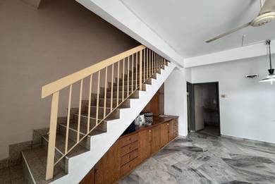 Freehold Double Storey Terraced House