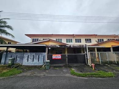 Double Storey Terrace Intermediate House For Rent! at Siniawan bau