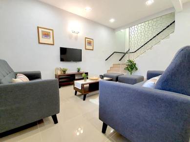 3sty house Taman Taming Indah 2 bandar Sungai Long 22x88 FREEHOLD