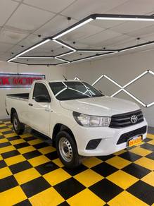 Toyota HILUX 2.4 SINGLE CAB (M)