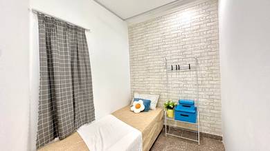 singel for rent near chareas , mrt taman suntex