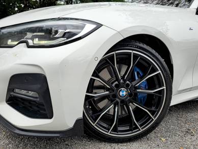 Bmw 330i 2.0 M SPORT (A) HANDSOME YET FULLOAN !!!