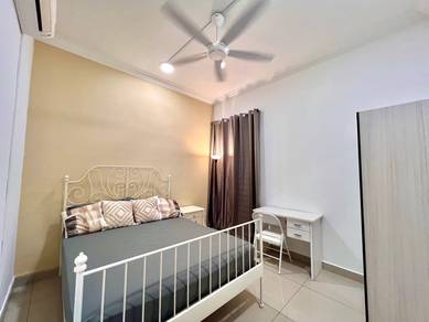 medium room for rent Green Park Residence ear IOI City Mall, UPM