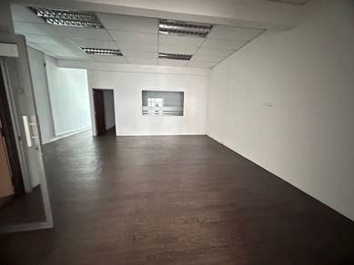 1st Floor Shop Office for Rent at Kluang Indah