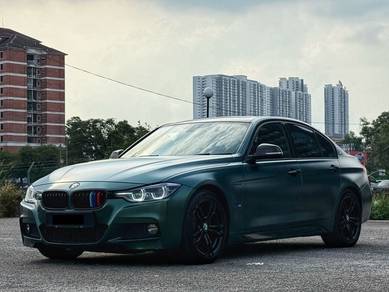 Bmw 330E 2.0 M SPORT ARMY GREEN FULL LOAN B48