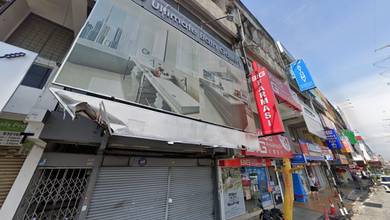 .🟥Taman Connaught, 3 Storey Shop🟥24x70, Face Main Road, Whole Block