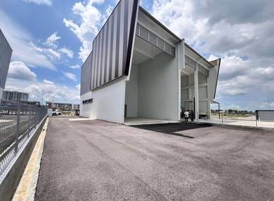 For Sale: Pine Square 66 Light Industry 3 Storey Semi-D Warehouse